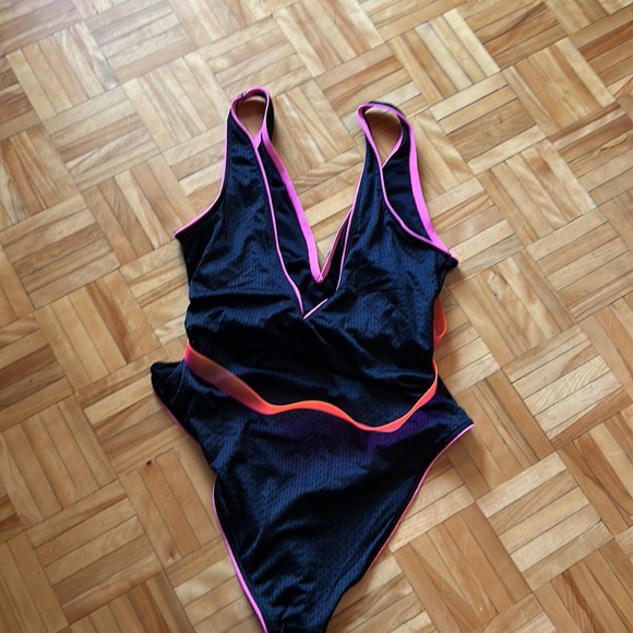 ASOS ultra glam black swimsuit size 12 - Picture 9 of 9